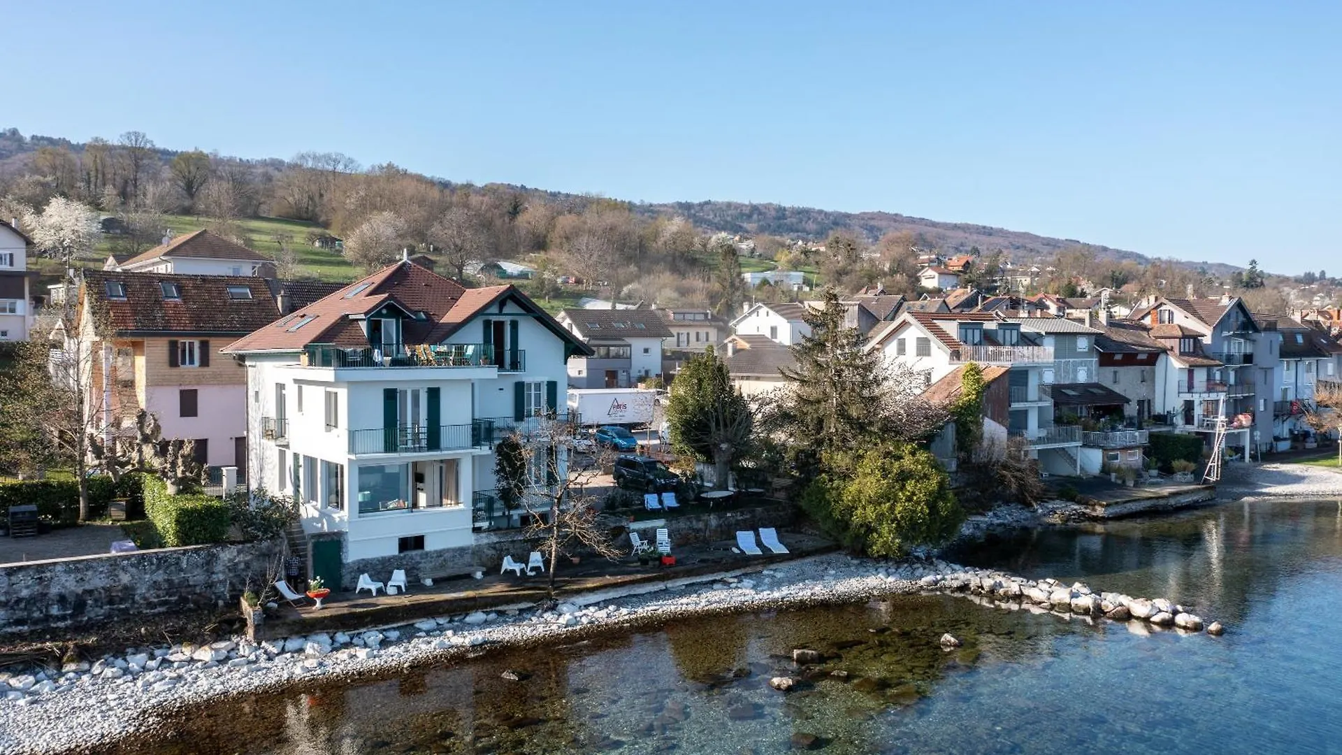 Maxilly-sur-Léman La Villa Du Lac - Appartements De Vacances - Les Pieds Dans L'Eau דירה